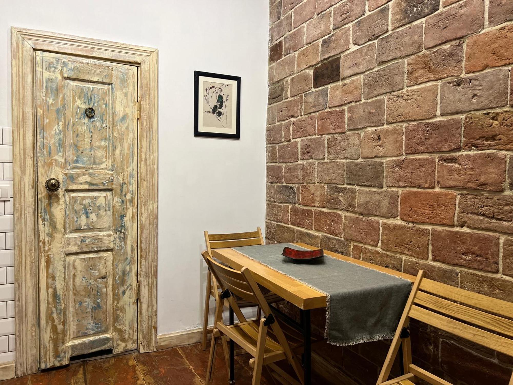 Loft-Style Apt On Virmenska Str Lviv Eksteriør bilde